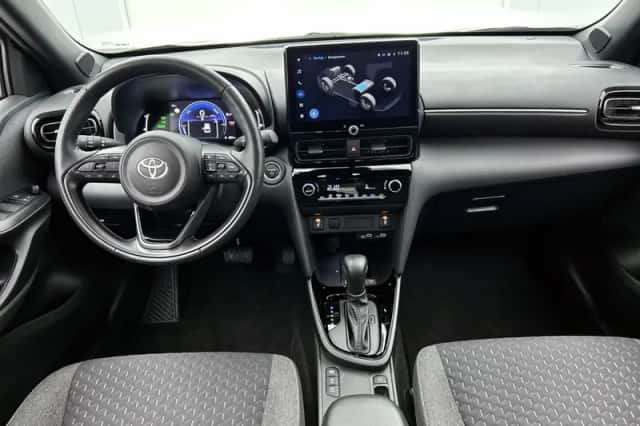Toyota Yaris_Cross (2025) thumbnail 4