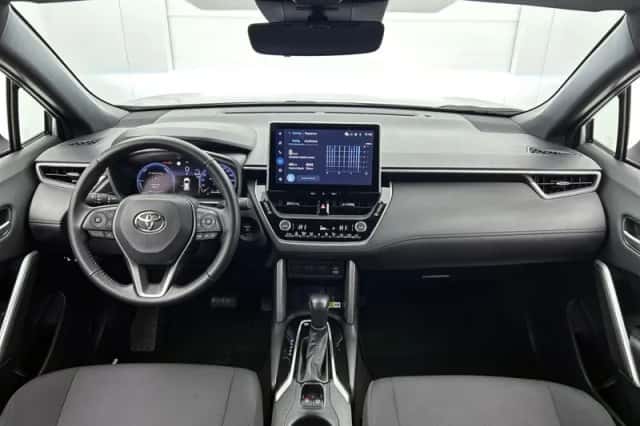 Toyota Corolla_Cross (2025) thumbnail 4
