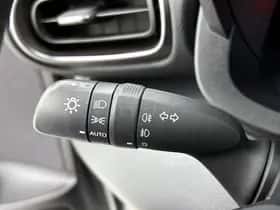 Toyota Yaris_Cross (2023) thumbnail 25