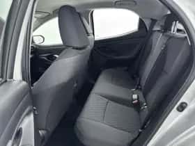 Toyota Yaris (2020) thumbnail 17