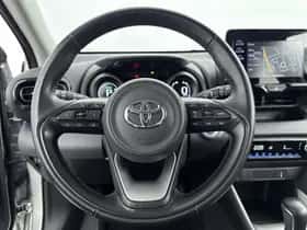 Toyota Yaris (2020) thumbnail 18