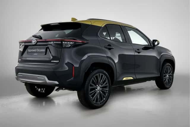 Toyota Yaris_Cross (2023) thumbnail 2