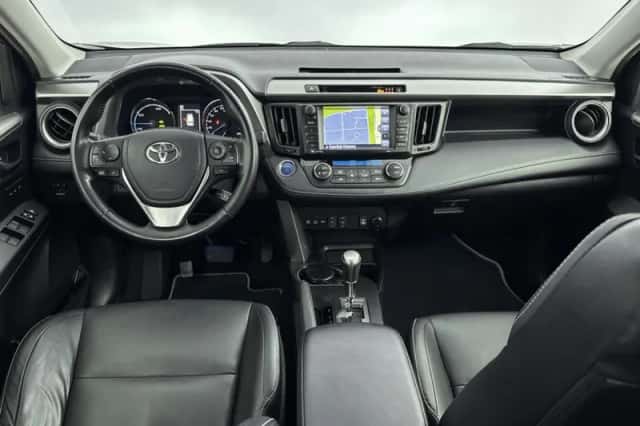 Toyota RAV4 (2018) thumbnail 4