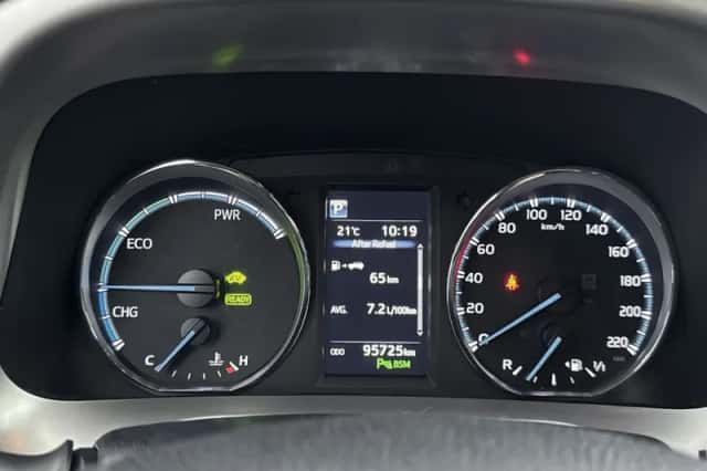 Toyota RAV4 (2018) thumbnail 5