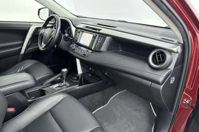 Toyota RAV4 (2018) thumbnail 6
