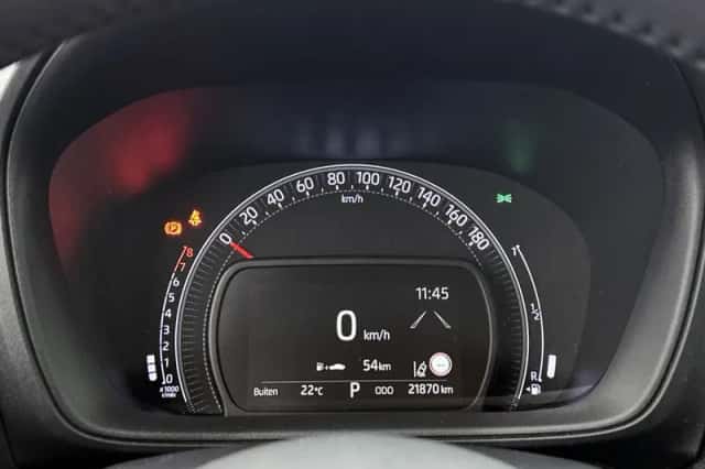 Toyota Aygo (2023) thumbnail 5
