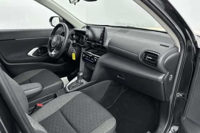 Toyota Yaris_Cross (2023) thumbnail 6