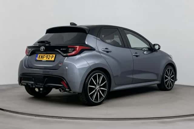 Toyota Yaris (2026) thumbnail 2