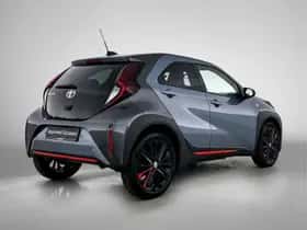 Toyota Aygo (2023) thumbnail 2