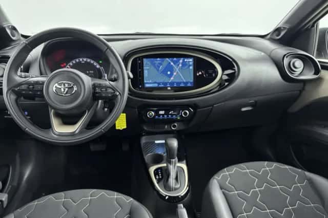 Toyota Aygo (2022) thumbnail 4