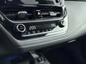 Toyota Corolla_Touring_Sports (2020) thumbnail 10