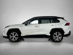 Toyota RAV4 (2022) thumbnail 3