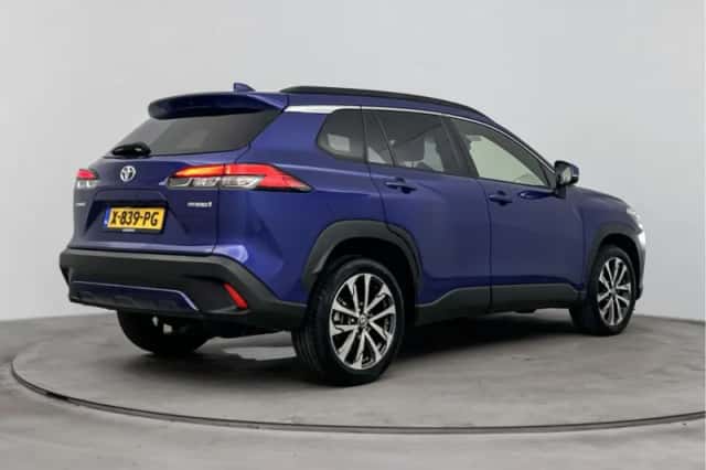 Toyota Corolla_Cross (2024) thumbnail 2
