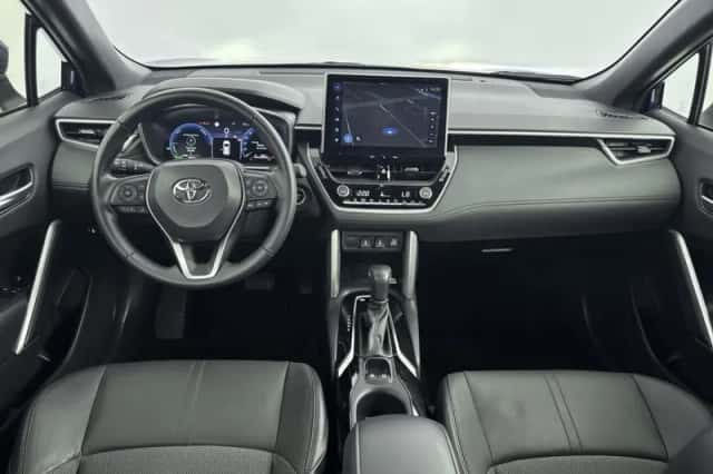 Toyota Corolla_Cross (2024) thumbnail 4