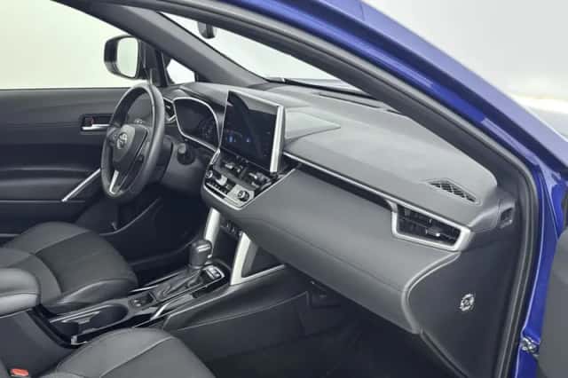 Toyota Corolla_Cross (2024) thumbnail 6