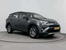 Toyota RAV4 (2017) thumbnail 13