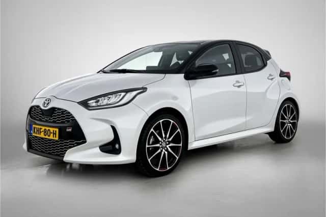 Toyota Yaris (2023) thumbnail 1