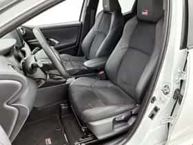 Toyota Yaris (2023) thumbnail 15