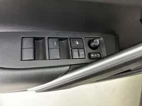 Toyota Corolla_Cross (2024) thumbnail 21