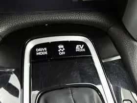 Toyota Corolla_Cross (2024) thumbnail 24