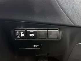 Toyota Corolla_Cross (2024) thumbnail 36