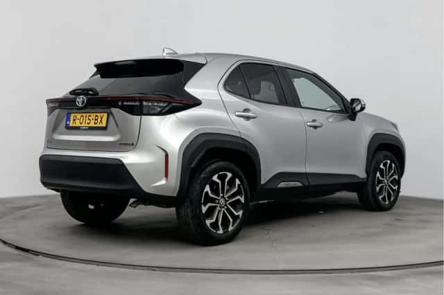 Toyota Yaris Cross (2022) thumbnail 1