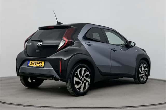 Toyota Aygo (2024) thumbnail 2