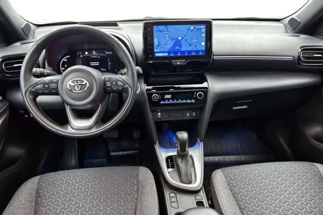 Toyota Yaris_Cross (2024) thumbnail 4