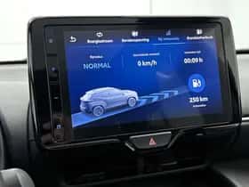 Toyota Yaris_Cross (2024) thumbnail 37