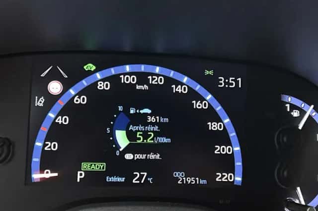 Toyota Yaris_Cross (2024) thumbnail 5
