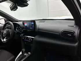 Toyota Yaris_Cross (2024) thumbnail 6