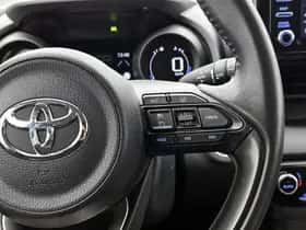 Toyota Yaris (2021) thumbnail 15