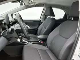 Toyota Yaris (2021) thumbnail 16