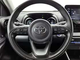 Toyota Yaris (2021) thumbnail 18