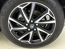 Toyota Yaris (2021) thumbnail 23