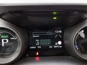 Toyota Yaris (2021) thumbnail 5