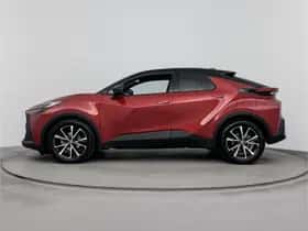 Toyota C-HR (2024) thumbnail 3