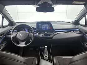 Toyota C-HR (2019) thumbnail 4
