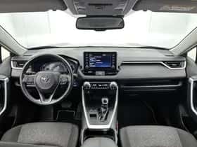 Toyota RAV4 (2022) thumbnail 4
