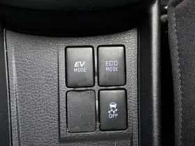 Toyota Yaris (2019) thumbnail 37
