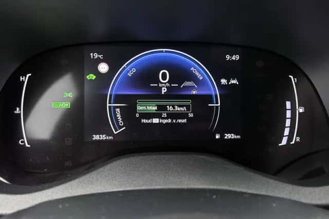Toyota Yaris_Cross (2025) thumbnail 5