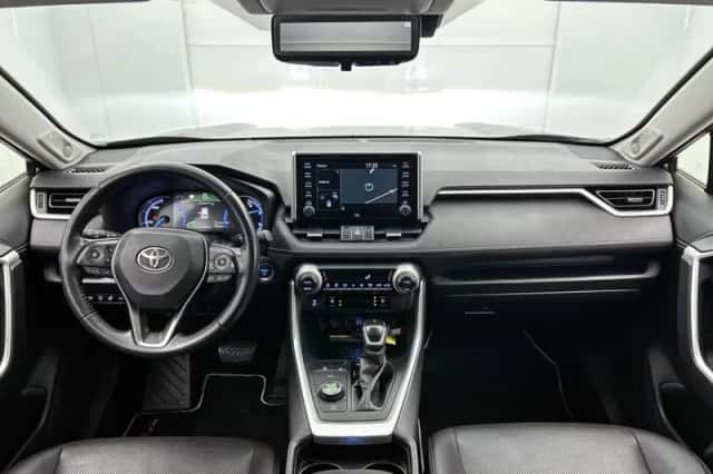 Toyota RAV4 (2019) thumbnail 4