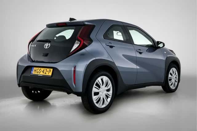 Toyota Aygo (2025) thumbnail 2