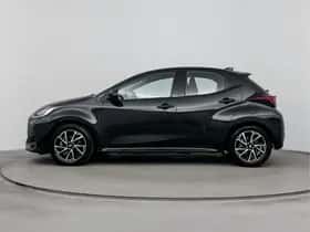 Toyota Yaris (2024) thumbnail 3