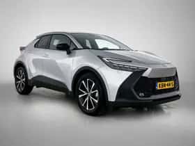 Toyota C-HR (2024) thumbnail 12