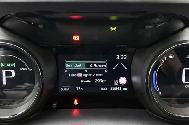 Toyota Yaris (2022) thumbnail 5