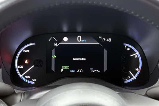 Toyota Yaris_Cross (2023) thumbnail 5