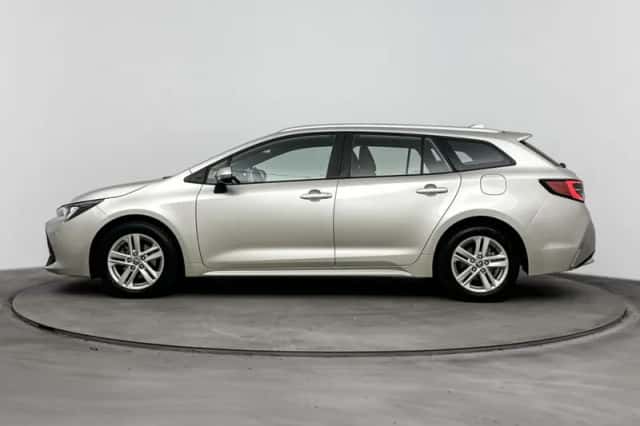 Toyota Corolla_Touring_Sports (2023) thumbnail 3