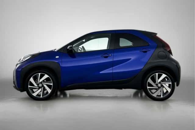 Toyota Aygo (2022) thumbnail 3