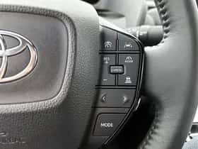Toyota bZ4X (2024) thumbnail 14